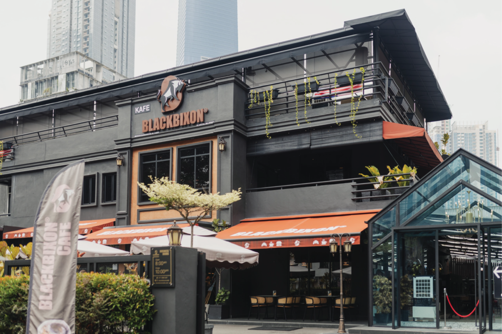BlackBixon Imbi KL : Latte & Croissant in Black